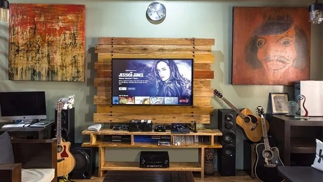 Aljur Abrenica shows off his three-storey townhouse in Quezon City Aljur Abrenica shows off his three-storey townhouse in Quezon City