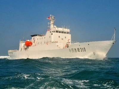 10 Chinese ships in Scarborough getting closer by the minute