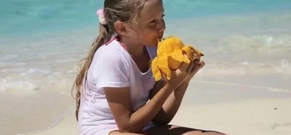 A girl ate mango sitting in the sun. Now her parents warn other people about this danger