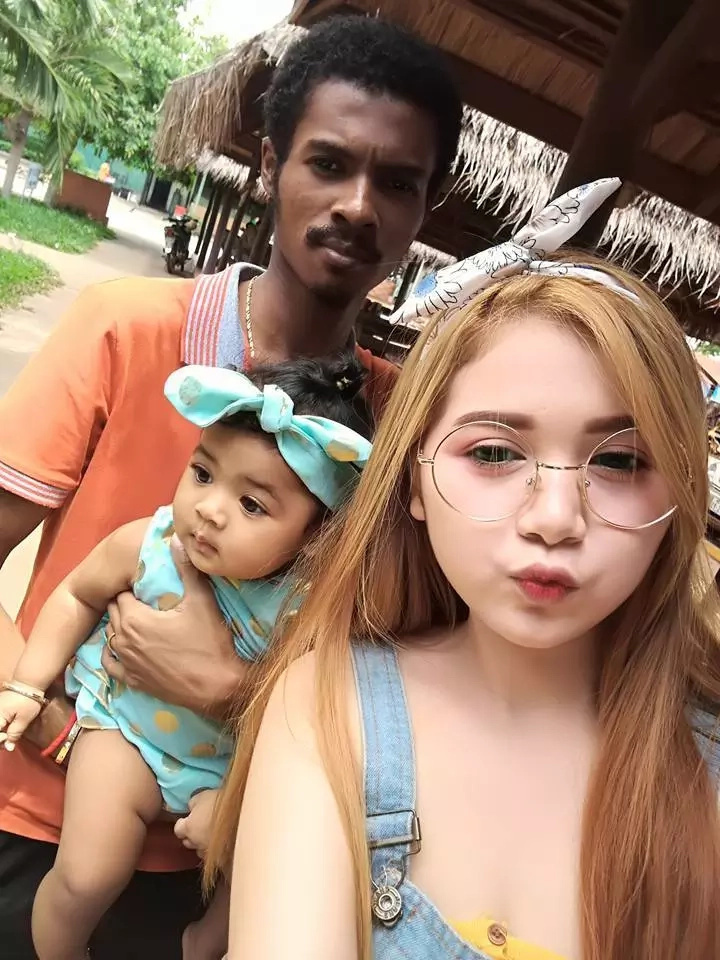 Isang maswerteng lalaki ang nakapag-asawa ng magandang dilag at hindi sila makapaniwala! Isang maswerteng lalaki ang nakapag-asawa ng magandang dilag at hindi sila makapaniwala!