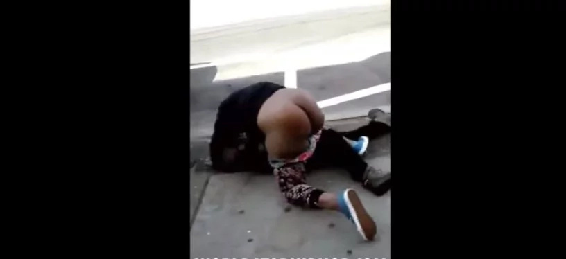 Fat Woman Tries To Rape A Poor Man In Broad Daylight Fat Woman Tries To Rape A Poor Man In Broad Daylight