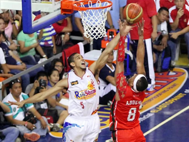 Rain or Shine clamps down Alaska to take Game 1 of PBA Finals Rain or Shine clamps down Alaska to take Game 1 of PBA Finals