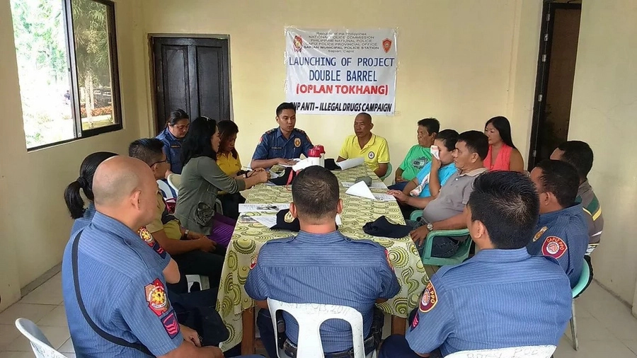 CamSur town officials involved in drug use surrender to mayor CamSur town officials involved in drug use surrender to mayor