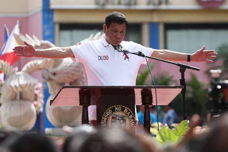Duterte backpedals on name-dropping; says probe is needed Duterte backpedals on name-dropping; says probe is needed