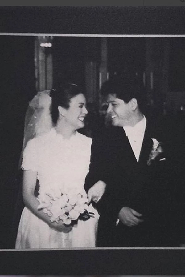 May Forever nga talaga! Local celebrity couples shared 'throwback photos' as proof of their strong marriage bond May Forever nga talaga! Local celebrity couples shared 'throwback photos' as proof of their strong marriage bond