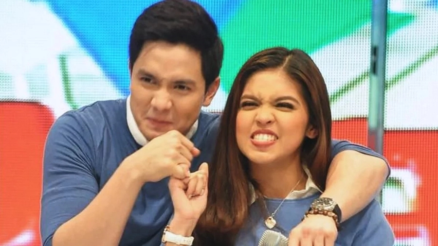 AlDub fans react when Showtime hosts mentioned the loveteam in the show AlDub fans react when Showtime hosts mentioned the loveteam in the show
