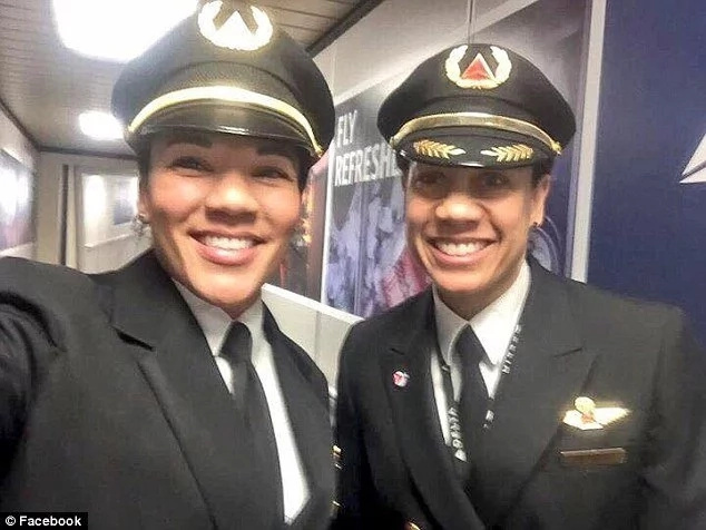 Historic! 2 black female pilots fly a plane together for the FIRST time (photos) Historic! 2 black female pilots fly a plane together for the FIRST time (photos)