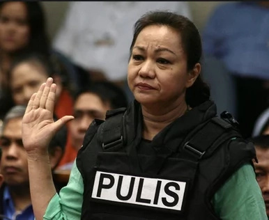 CCTV footage of De Lima meeting with Napoles released CCTV footage of De Lima meeting with Napoles released