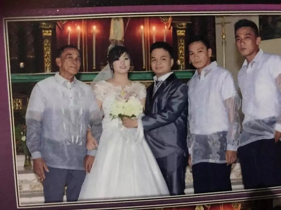 Daughter praises father's act of sacrifice for his children Daughter praises father's act of sacrifice for his children