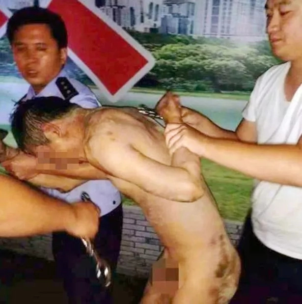 A dozen angry parents beat this school teacher black and blue A dozen angry parents beat this school teacher black and blue
