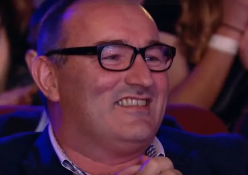 This dad surprised his son during his audition. It turned out to be an emotional family reunion! This dad surprised his son during his audition. It turned out to be an emotional family reunion!