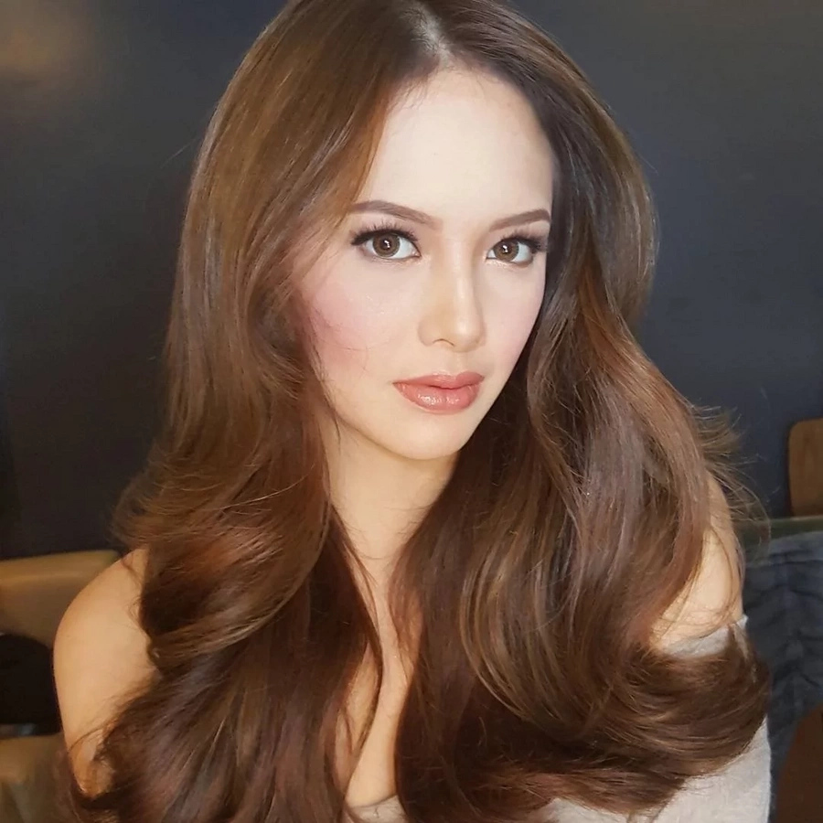 Ellen Adarna's amazing before and after photos following alleged cosmetic enhancement Ellen Adarna's amazing before and after photos following alleged cosmetic enhancement