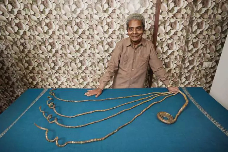 Man With World S Longest Nails Plans To Cut Them Tuko Co Ke Man With World S Longest Nails Plans To Cut Them