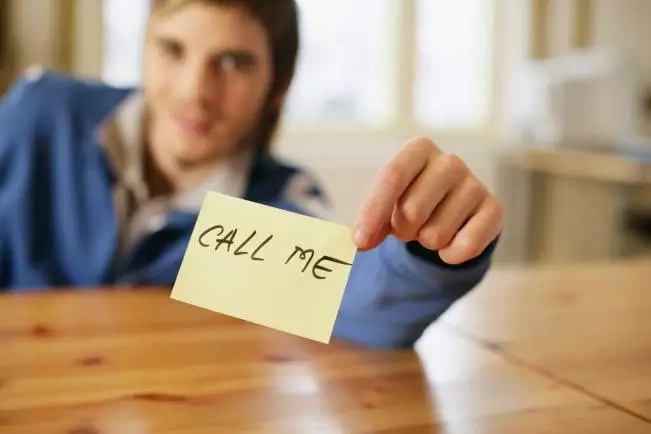 3 easy ways to get a phone number of any chick! 3 easy ways to get a phone number of any chick!