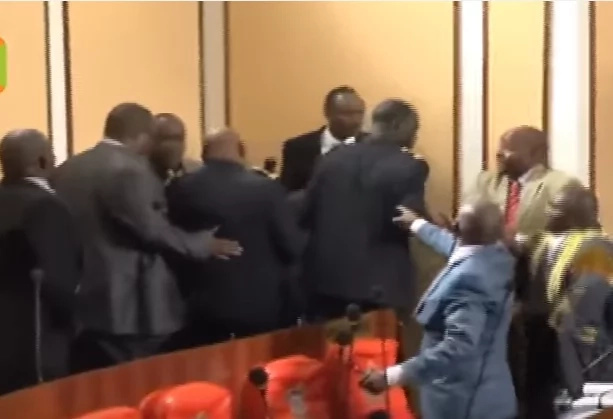 Chaos erupt in Machakos county assembly as MCAs trade blows