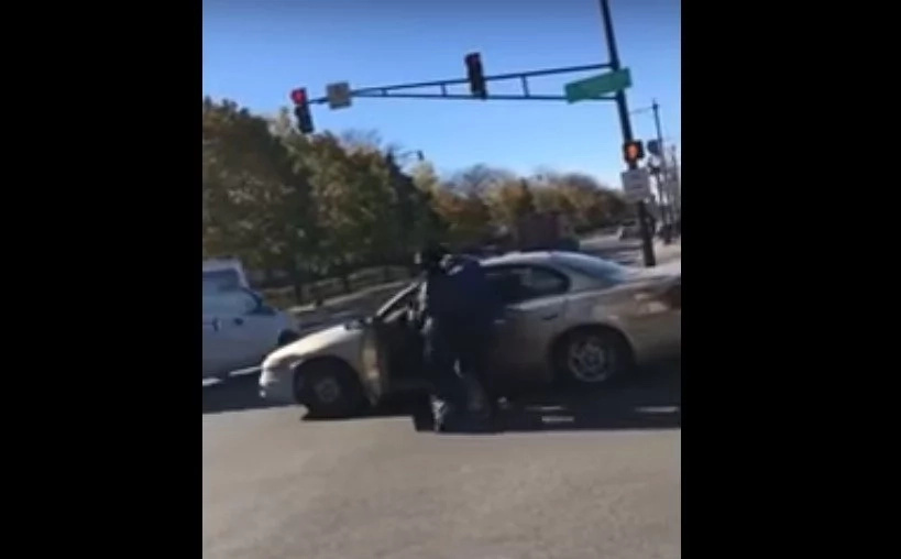 Old Man Gets Beaten Up In Broad Daylight For Voting Trump Old Man Gets Beaten Up In Broad Daylight For Voting Trump