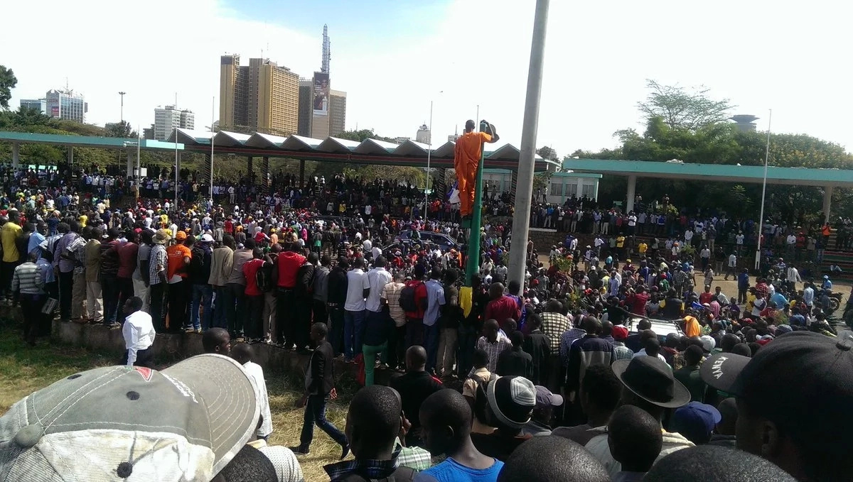 NASA supporters throng Uhuru Park ready for Raila's swearing-in