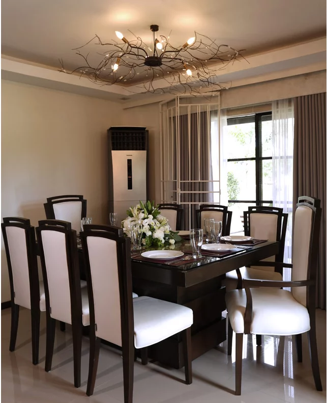 Alden Richards's Two-Storey House in Laguna Alden Richards's Two-Storey House in Laguna