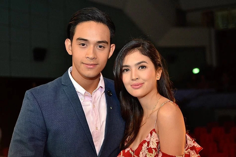 Diego Loyzaga, may matinding rebelasyon tungkol sa totoong estado ng relasyon nila ni Sofia Andres Diego Loyzaga, may matinding rebelasyon tungkol sa totoong estado ng relasyon nila ni Sofia Andres