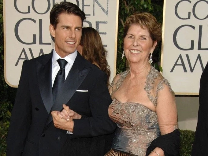 15 Riveting things you probably didn't know about Tom Cruise - Bloggable facts about Ethan Hunt! 15 Riveting things you probably didn't know about Tom Cruise - Bloggable facts about Ethan Hunt!