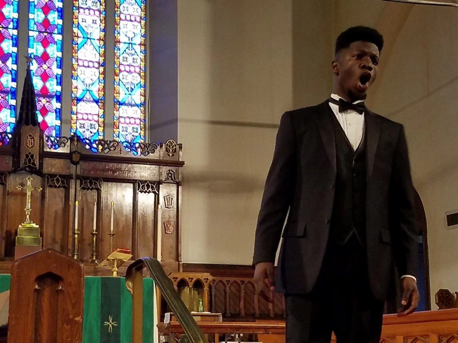 Opera’s next big star?! Meet 18-year-old technician who sings in German and Italian Opera’s next big star?! Meet 18-year-old technician who sings in German and Italian