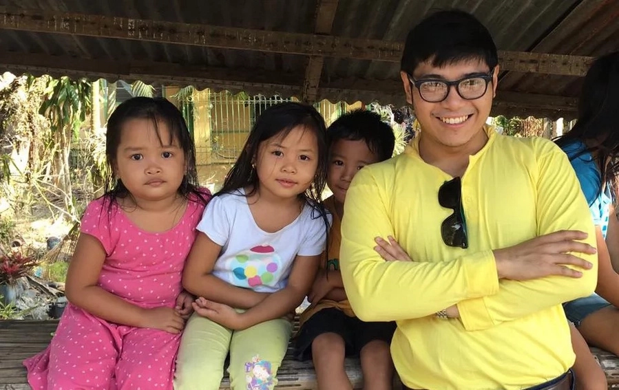 25-year-old mayor in Iloilo town ends 30-year political dynasty 25-year-old mayor in Iloilo town ends 30-year political dynasty