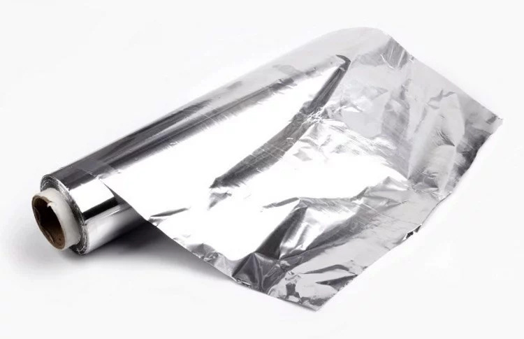 Amazing TRICK: A girl put aluminum foil after washing the hair and she delighted the best hairdresses of the world with this trick! Amazing TRICK: A girl put aluminum foil after washing the hair and she delighted the best hairdresses of the world with this trick!