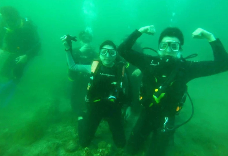 SOLventures: Scuba diving in Anilao SOLventures: Scuba diving in Anilao
