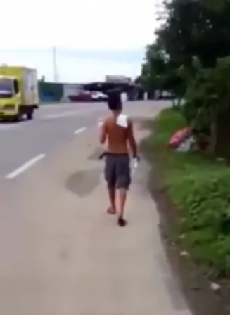 VIRAL: What they did to this old man will melt your heart! VIRAL: What they did to this old man will melt your heart!