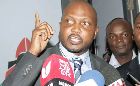 Angry Moses Kuria storms out of Radio Maisha after this is said about Uhuru (video)
