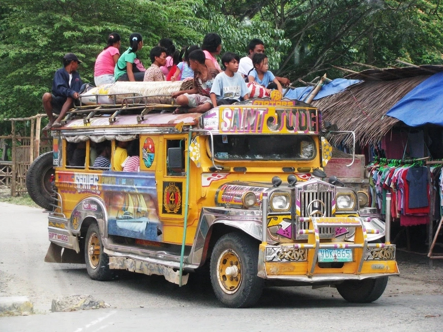 Here are 5 types of jeepney ride Pinoy commuters experience Here are 5 types of jeepney ride Pinoy commuters experience