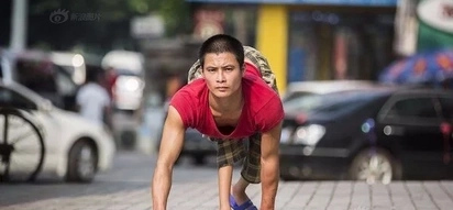 Disabled father crawls from city to city in search of abducted son. “I will never give up looking for my son.”