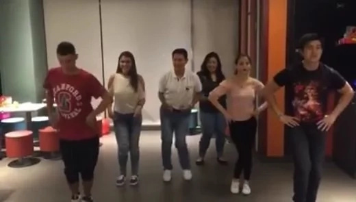 Tirso Cruz III shows Fetty Wap dance moves Tirso Cruz III shows Fetty Wap dance moves