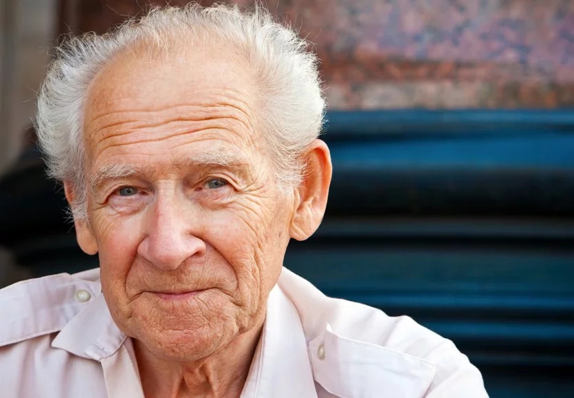 Sex makes healthy senior women, but is bad for men! Sex makes healthy senior women, but is bad for men!