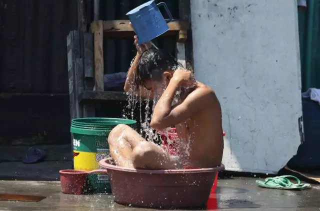 Only in the Philippines: How Filipinos Deal With Summer Heat