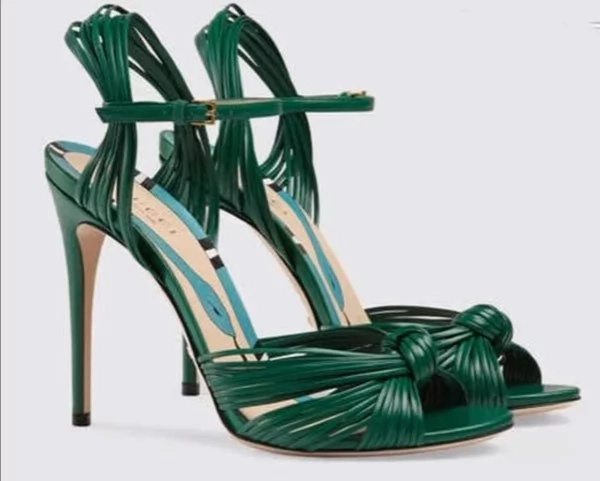 Toni Gonzaga's shoe collection is only for the rich and famous Toni Gonzaga's shoe collection is only for the rich and famous