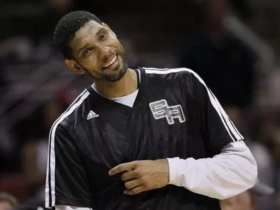 It's official: Tim Duncan retires from Spurs after 19 seasons