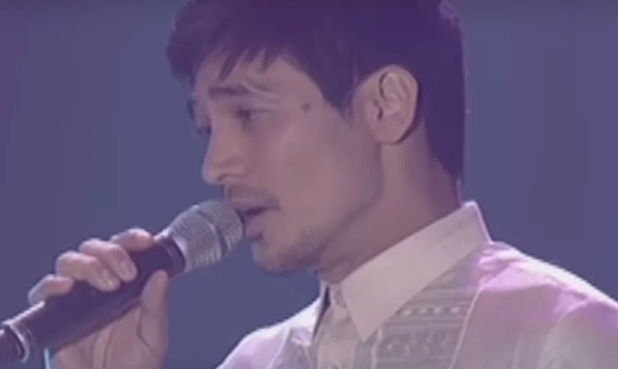 Sarah Geronimo joins Piolo Pascual in emotional cover of 'Ikaw Lang ang Mamahalin' Sarah Geronimo joins Piolo Pascual in emotional cover of 'Ikaw Lang ang Mamahalin'