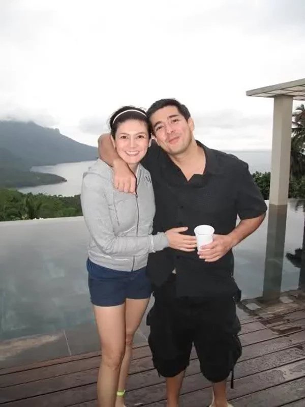 May Forever Nga! Pinoy Celebritiy Couples Who Proved That Their Love For Each Other Is Unending May Forever Nga! Pinoy Celebritiy Couples Who Proved That Their Love For Each Other Is Unending