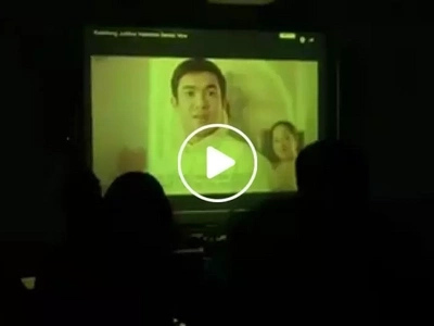 Pinoy professor in US makes his students watch Jollibee's 'Vow' ad and this is their priceless reaction!