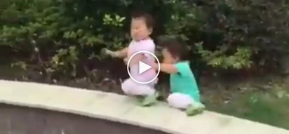 Kawawang mga bata! Cute Asian twin toddlers suffer heartbreaking accident while playing in backyard