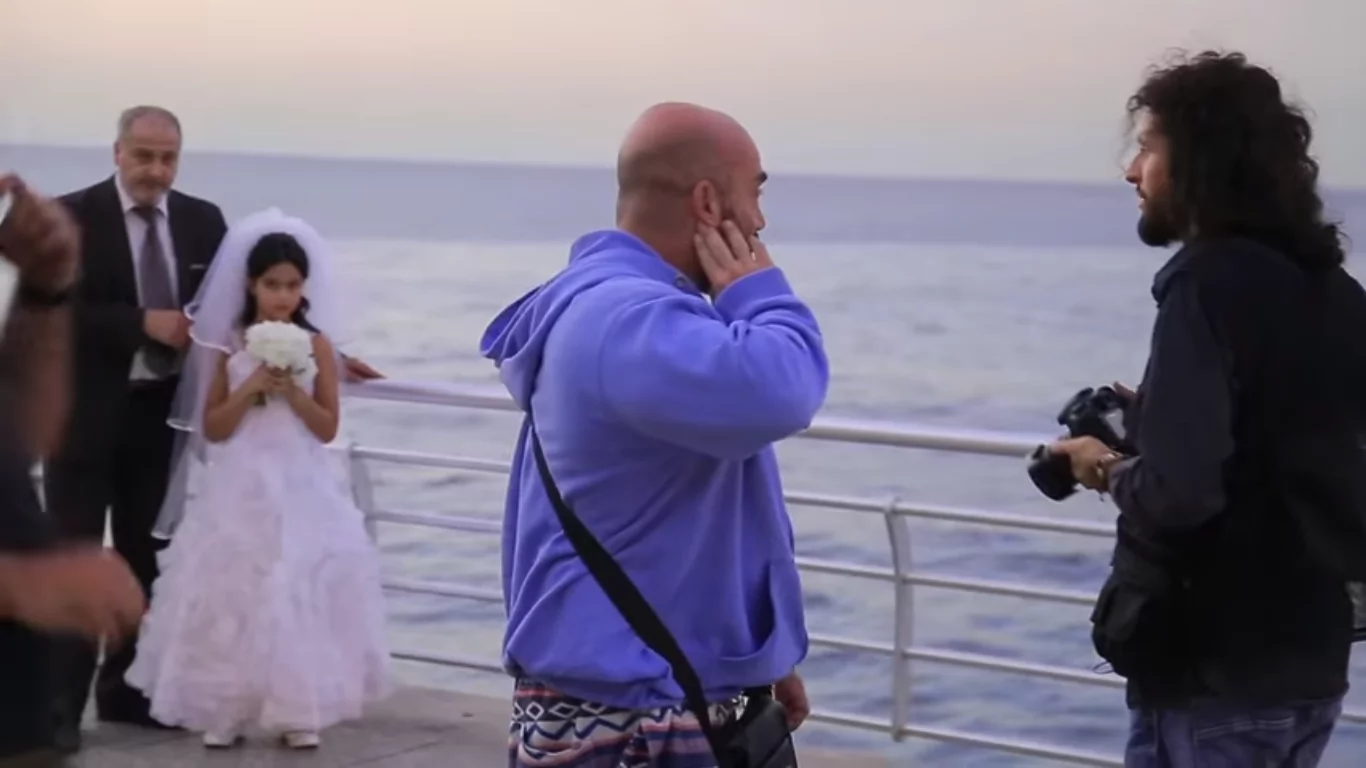 This Old Man Forcefully Married This Young Girl. The Sad Part Is, He Has Her Parent’s Permission This Old Man Forcefully Married This Young Girl. The Sad Part Is, He Has Her Parent’s Permission