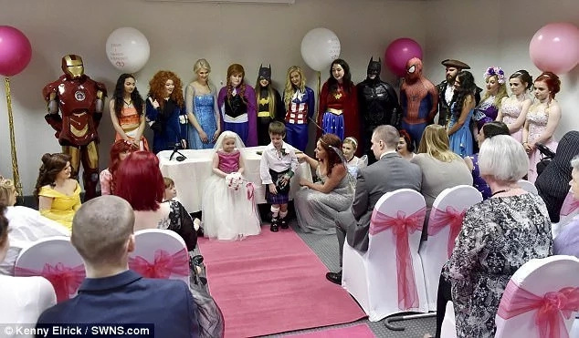 Terminally ill girl, 5, gets her 'dream wedding' with her best friend aged 6