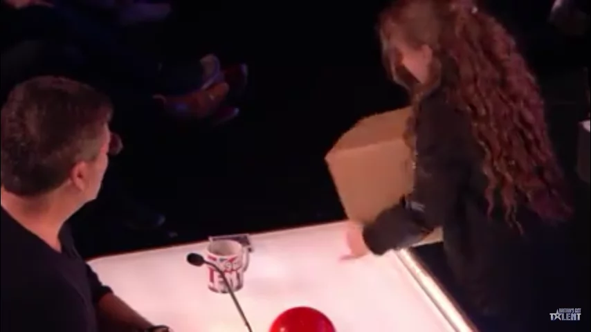 8-year old girl auditionee has captivated Britain’s Got Talent 2017! 8-year old girl auditionee has captivated Britain’s Got Talent 2017!
