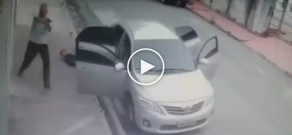 Lumaban ang biktima! Brave Pinoy victim shoots dead 3 dangerous kidnappers in the street
