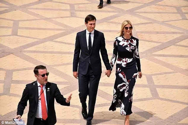 Melania & Ivanka get hoorays in Saudi Arabia without scarves Melania & Ivanka get hoorays in Saudi Arabia without scarves