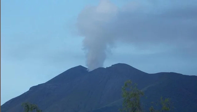 Kanlaon Volcano Spews Ash Unexpectedly Kanlaon Volcano Spews Ash Unexpectedly