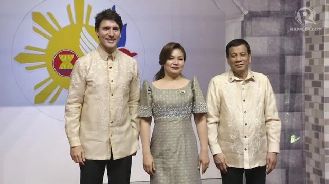 Bagay na bagay sa kanila! World Leaders proudly wear Barong Tagalog during the ASEAN Summit 2017 Bagay na bagay sa kanila! World Leaders proudly wear Barong Tagalog during the ASEAN Summit 2017