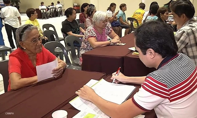 Duterte agrees to SSS pension increase Duterte agrees to SSS pension increase