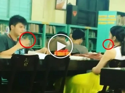 Julia Barretto shared 'the weirdest trick' she learned from Ronnie Alonte